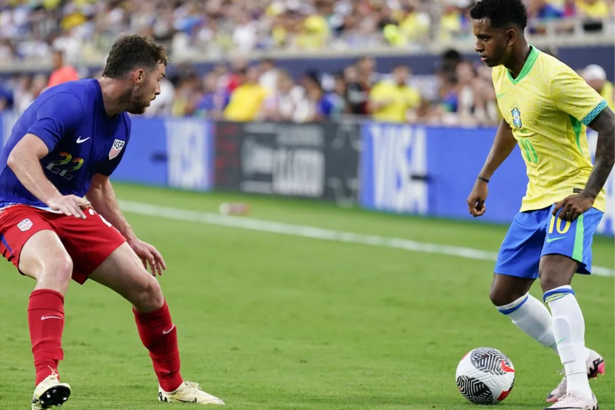 Os Melhores Apps Para Assistir Futebol no Celular